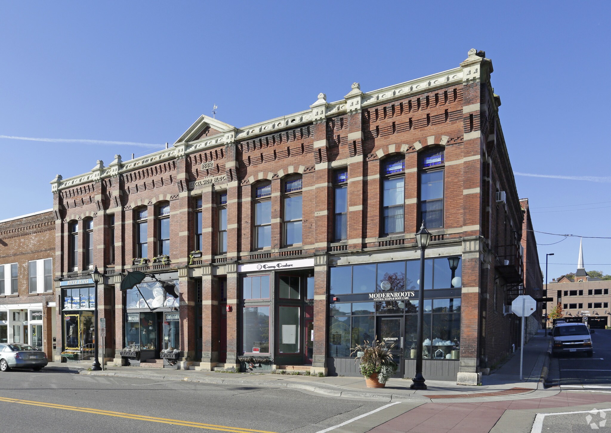 124 Main St N, Stillwater, MN for sale Primary Photo- Image 1 of 1