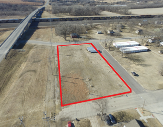 More details for 207 N 3rd St, Marysville, KS - Land for Sale