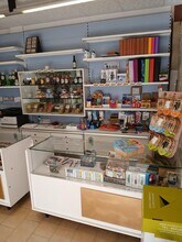 Retail in Castellfollit de la Roca, Gerona for lease Interior Photo- Image 2 of 6