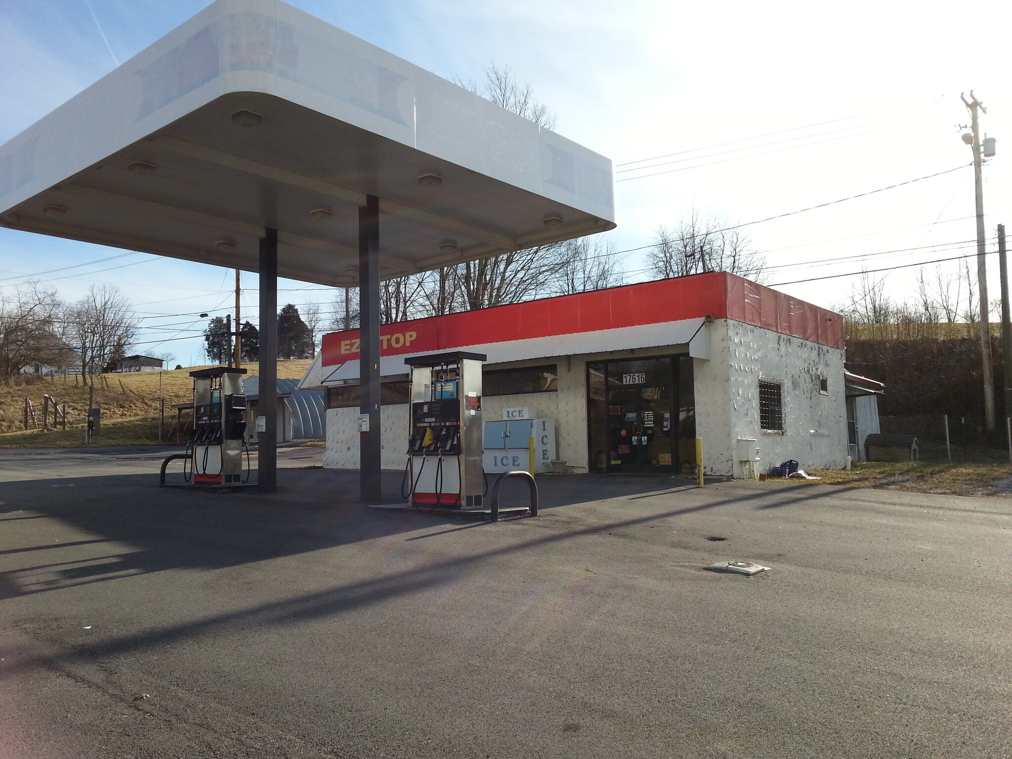 17616 Jeb Stuart Hwy, Abingdon, VA for sale Primary Photo- Image 1 of 1