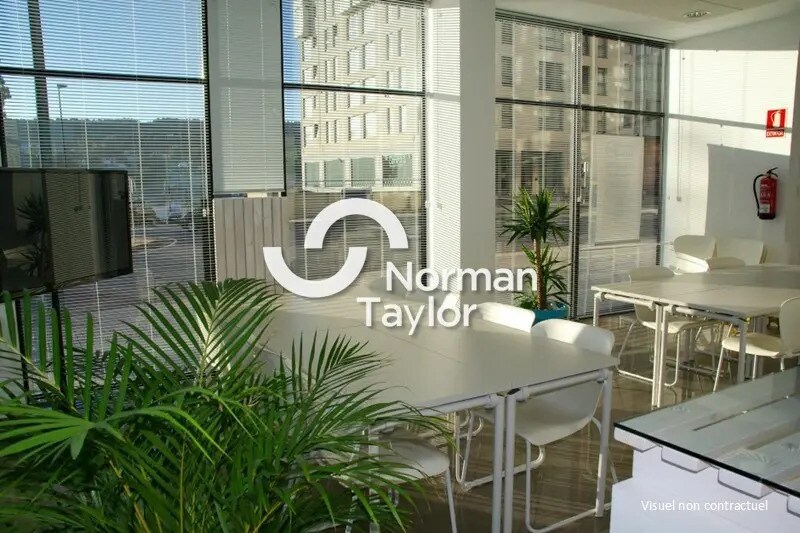 Office in Montpellier for lease - Interior Photo - Image 1 of 21