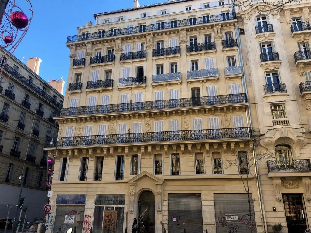 Location Bureaux 220 m² - Photo 1