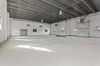 166 25th St, Brooklyn, NY for lease Interior Photo- Image 1 of 3