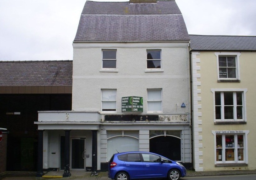 10 Hall Sq, Denbigh for sale Building Photo- Image 1 of 1