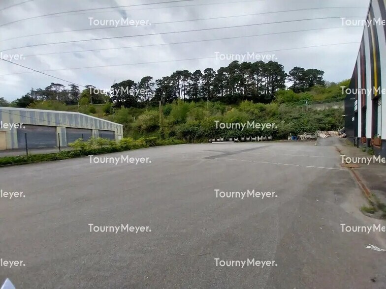 Industrial in Brest for lease - Building Photo - Image 2 of 7