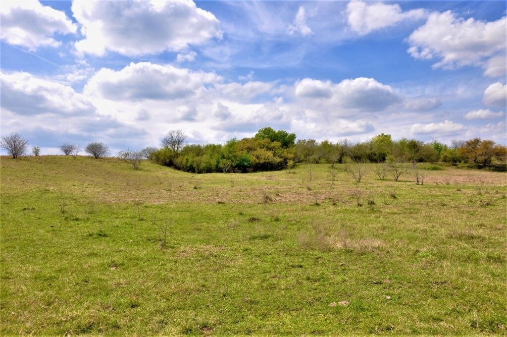 0 Cherryville Pky, Lockhart, TX 78644