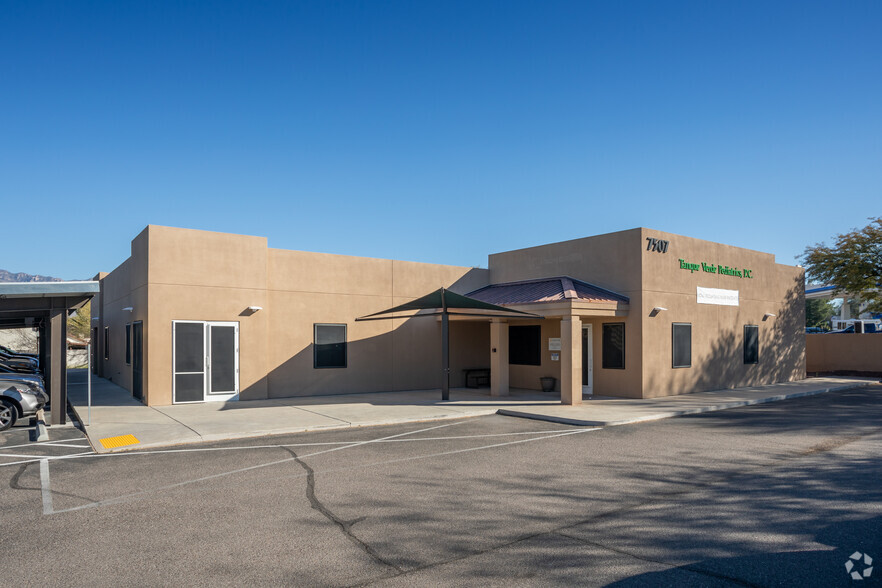 7507 E Tanque Verde Rd, Tucson, AZ for sale - Primary Photo - Image 1 of 1