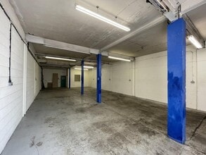 Whieldon Rd, Stoke On Trent for lease Interior Photo- Image 2 of 4