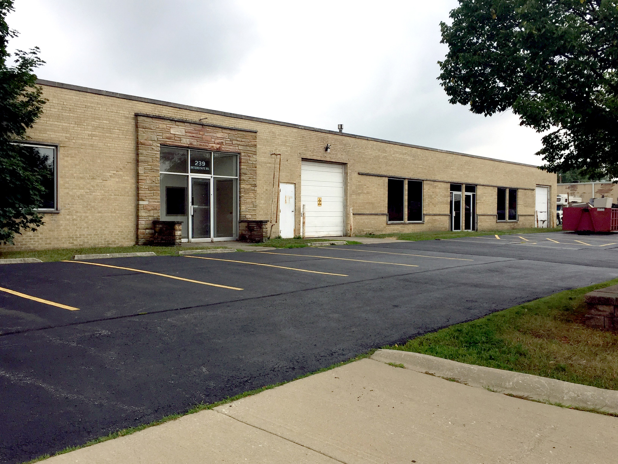 239 W Interstate Rd, Addison, IL for sale Building Photo- Image 1 of 1