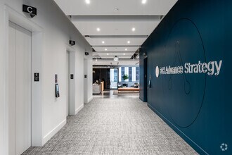 920 5th Ave, Seattle, WA for lease Interior Photo- Image 1 of 11