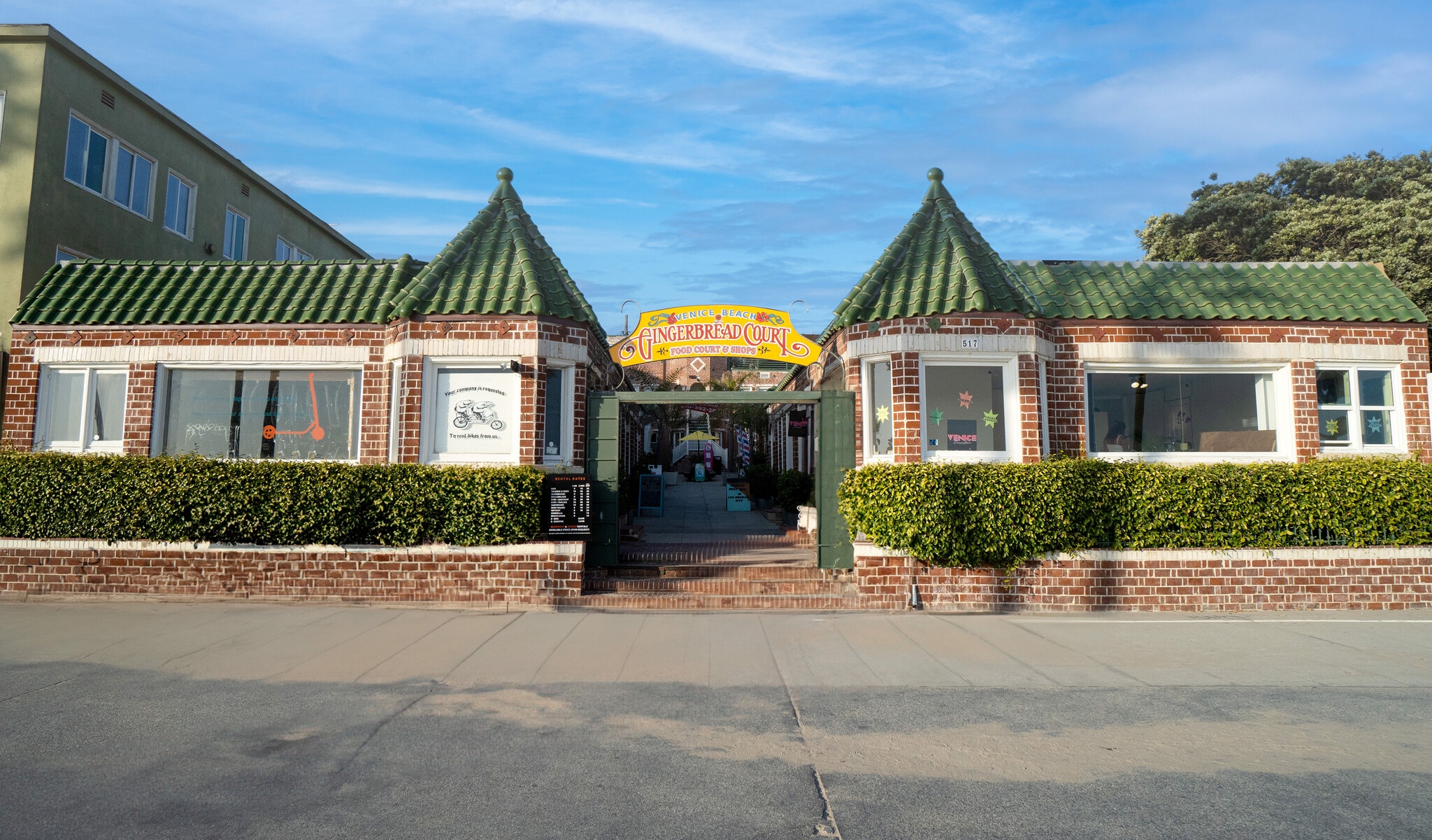 517 Ocean Front Walk, Venice, CA for lease Building Photo- Image 1 of 1