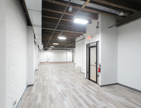 160 E Grand Ave, Chicago, IL for lease Interior Photo- Image 2 of 6