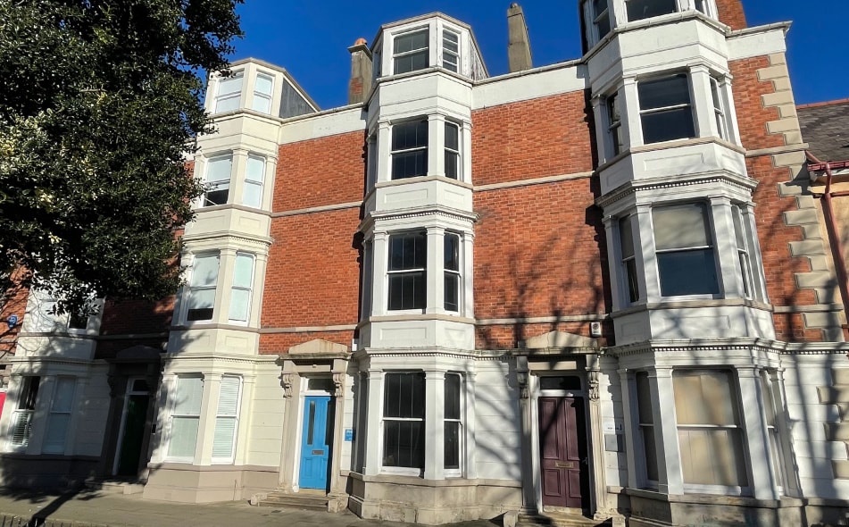 22 Mount Charles, Belfast for sale Primary Photo- Image 1 of 1