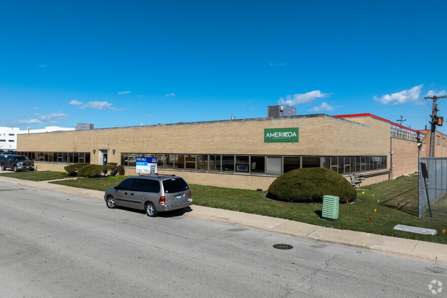 1975 N Hawthorne Ave, Melrose Park, IL for lease - Primary Photo - Image 1 of 5