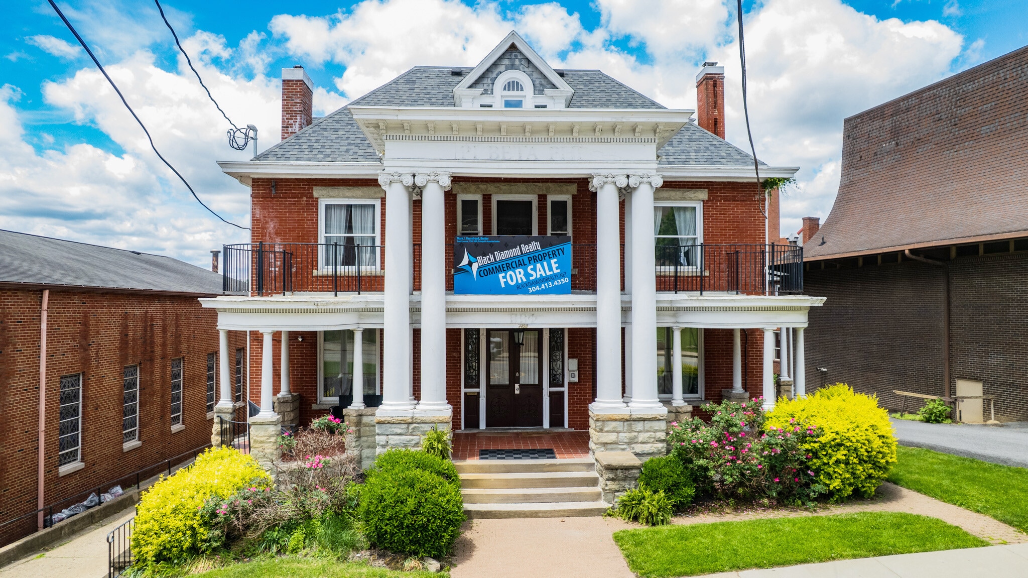 1493 University Ave, Morgantown, WV for sale Primary Photo- Image 1 of 35