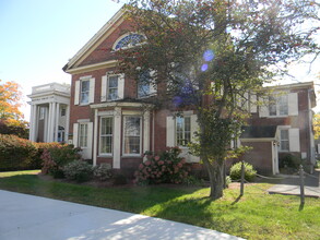 30 Court St, Westfield, MA for lease Building Photo- Image 1 of 6