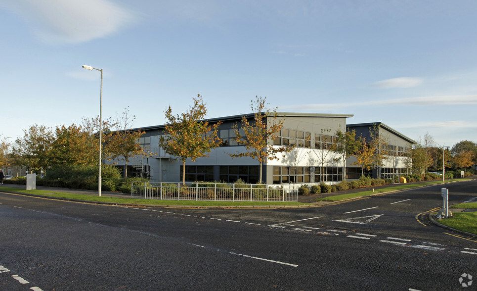 James Watt Ave, East Kilbride for lease - Primary Photo - Image 1 of 1