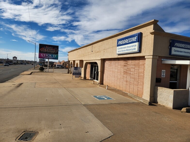 1901 W Gore Rd, Lawton, OK for lease - Building Photo - Image 1 of 4