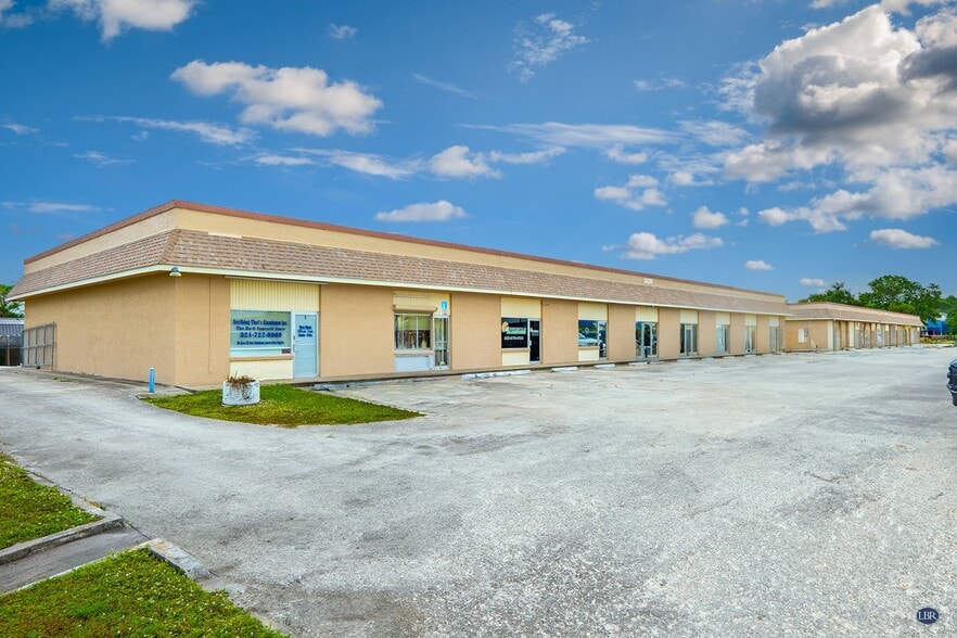2860-2870 NE Kirby Cir, Palm Bay, FL for lease - Building Photo - Image 1 of 8