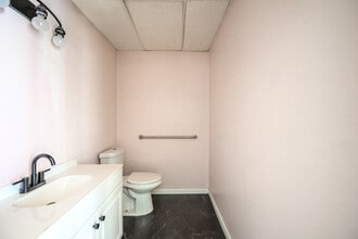 248-260 Middle Country Rd, Selden, NY for lease Interior Photo- Image 2 of 4