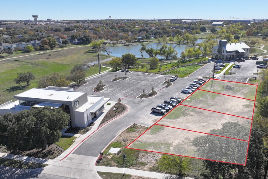 835 Main St, Buda, TX for lease - Building Photo - Image 1 of 8