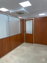 Office in Fuenlabrada, Madrid for lease Interior Photo- Image 1 of 9