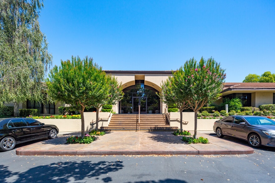 2130 Professional Dr, Roseville, CA for lease - Building Photo - Image 3 of 5