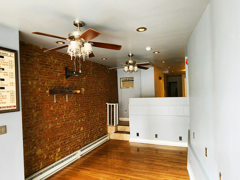 2102 N 8th St, Philadelphia, PA for sale - Interior Photo - Image 3 of 20