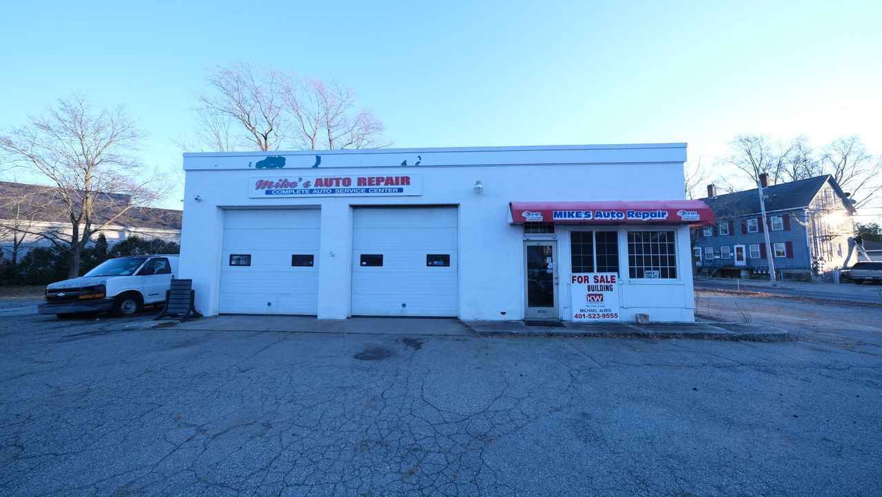 471 Arnold St, Woonsocket, RI for sale Building Photo- Image 1 of 1