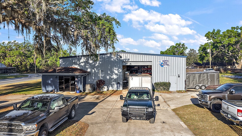 116 W Kings Hwy, Center Hill, FL for sale - Building Photo - Image 1 of 1