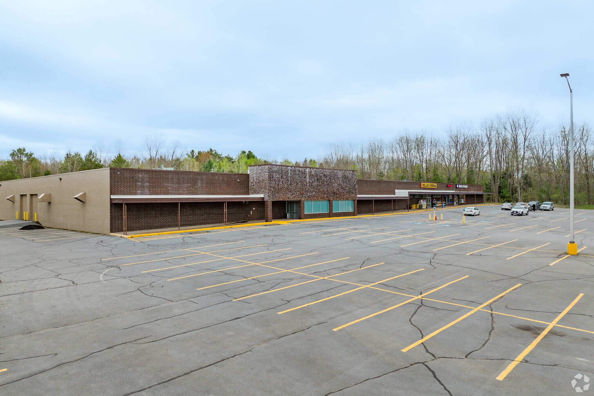 700-702 W End Ave, Carthage, NY for lease Primary Photo- Image 1 of 2