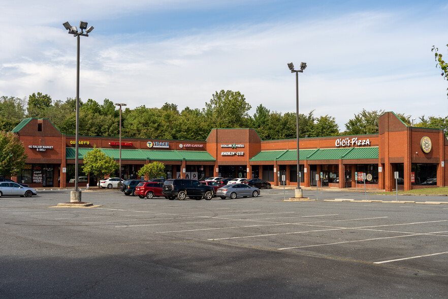 10901 University City Blvd, Charlotte, NC 28213 - Wexford Plaza | LoopNet