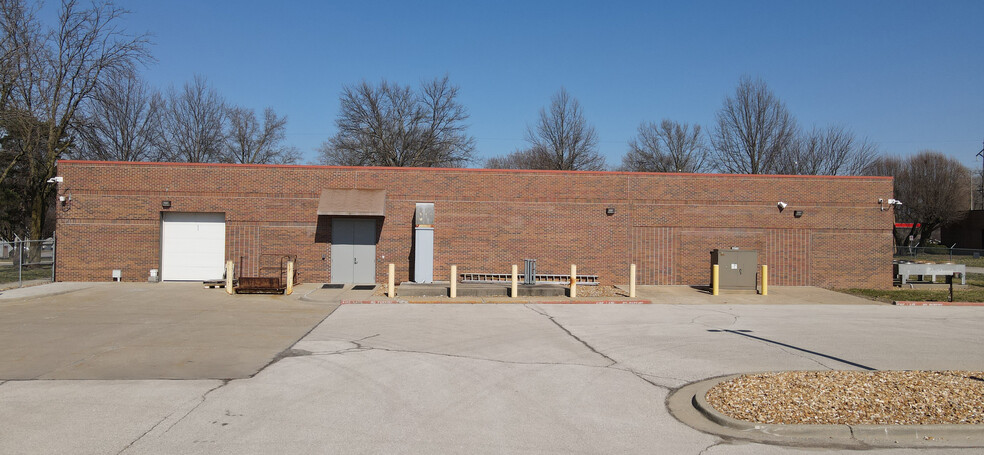 2301 S Savage St, Independence, MO for sale - Building Photo - Image 1 of 4