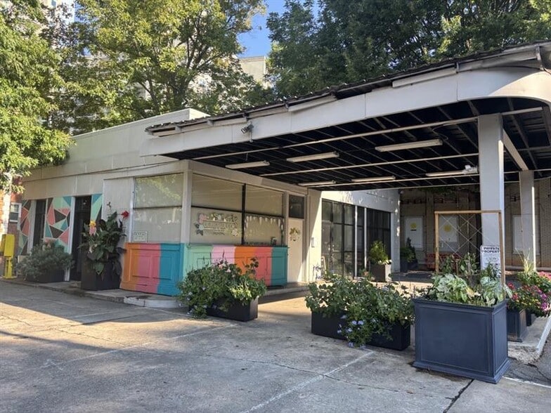1086 NE Piedmont Ave, Atlanta, GA for lease - Building Photo - Image 1 of 7