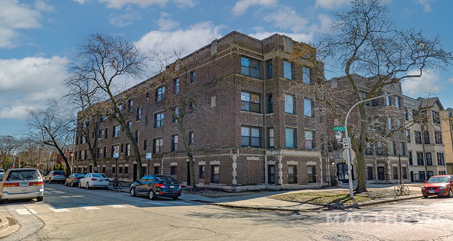 5401 S Ellis Ave, Chicago, IL for sale - Building Photo - Image 1 of 1