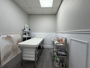 Courtenay St, Newton Abbot for lease Interior Photo- Image 2 of 4