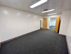 6481 Orangethorpe Ave, Buena Park, CA for lease Interior Photo- Image 1 of 6