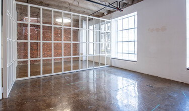 731 S Broadway, Los Angeles, CA for lease Building Photo- Image 2 of 24