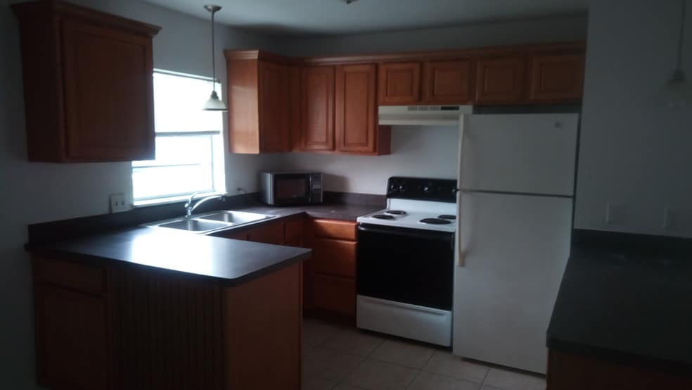 102 Lullwater St, Deltona, FL for sale - Other - Image 2 of 19