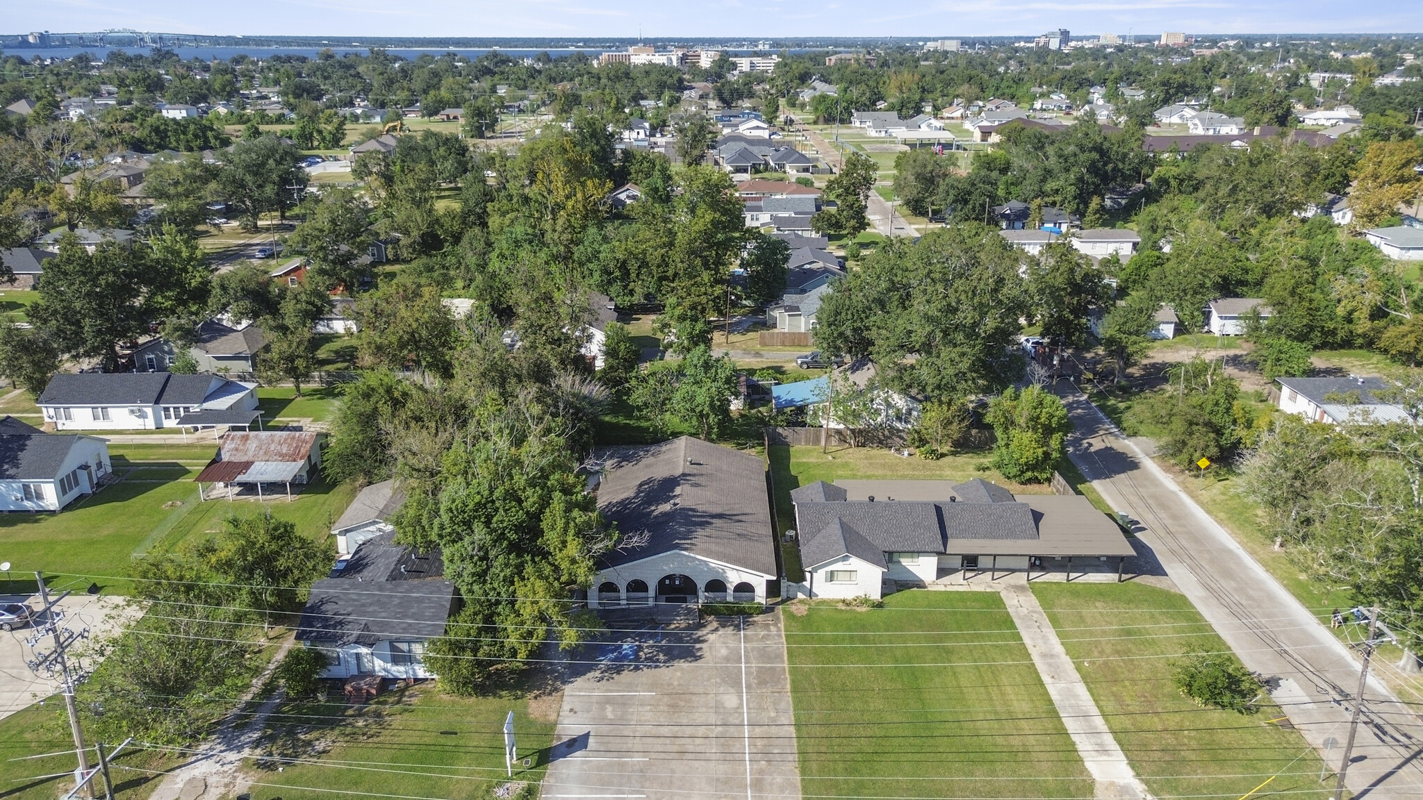 510 W 18th St, Lake Charles, LA for sale Primary Photo- Image 1 of 8