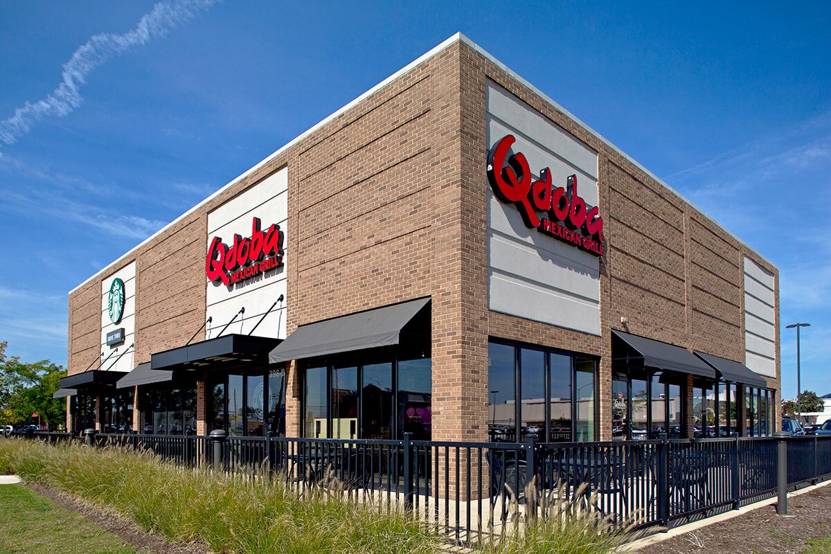 398 W 14 Mile Rd, Troy, MI 48083