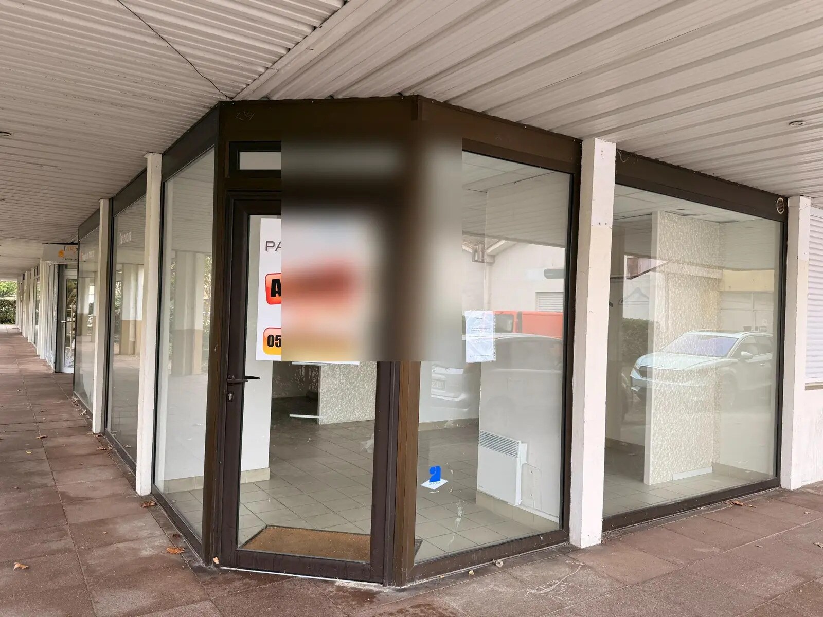 3 Square Condorcet, Le Haillan for lease Building Photo- Image 1 of 3