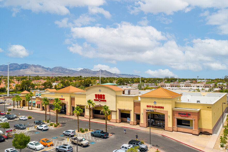 8500-8540 W Desert Inn Rd, Las Vegas, NV for lease - Building Photo - Image 2 of 5