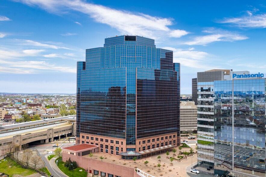 Newark, NJ Commercial Real Estate for Sale and Lease