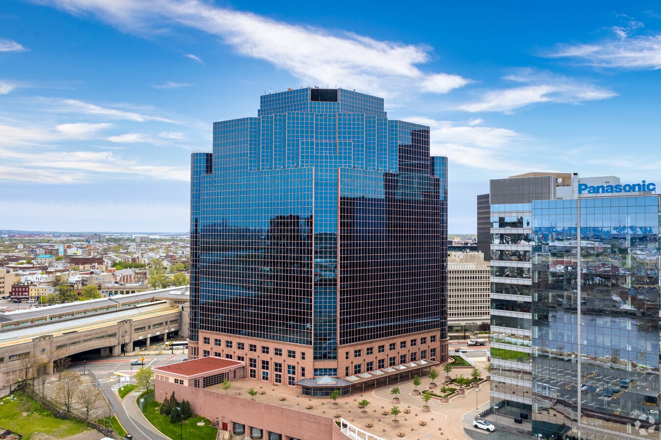 1 Riverfront Plz, Newark, NJ 07102 The Newark Legal Center