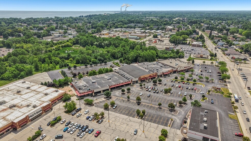 2815-2929 S Chicago Ave, South Milwaukee, WI for lease - Aerial - Image 2 of 12