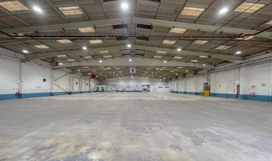 24 Salter St, London for lease - Interior Photo - Image 2 of 22