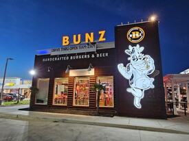 BUNZ - Drive Through Restaurant