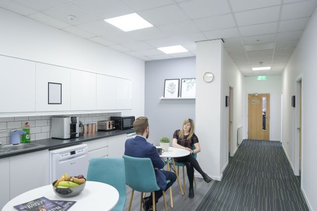 4 Coop Pl, Bradford for lease - Building Photo - Image 2 of 6