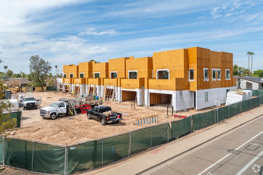 3250 Country Club Way, Tempe, AZ for sale - Primary Photo - Image 1 of 7